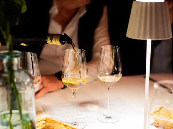 DÉGUSTATION DE VIN